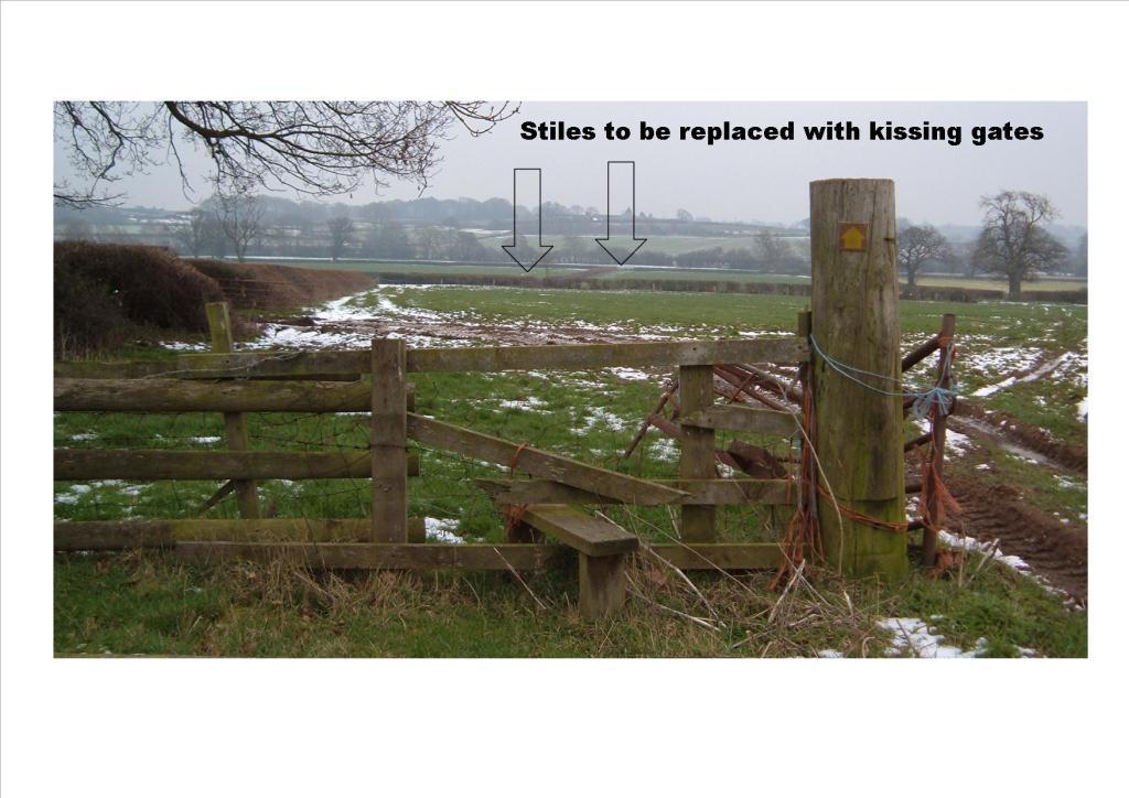 Stiles before replacement on footpath S51